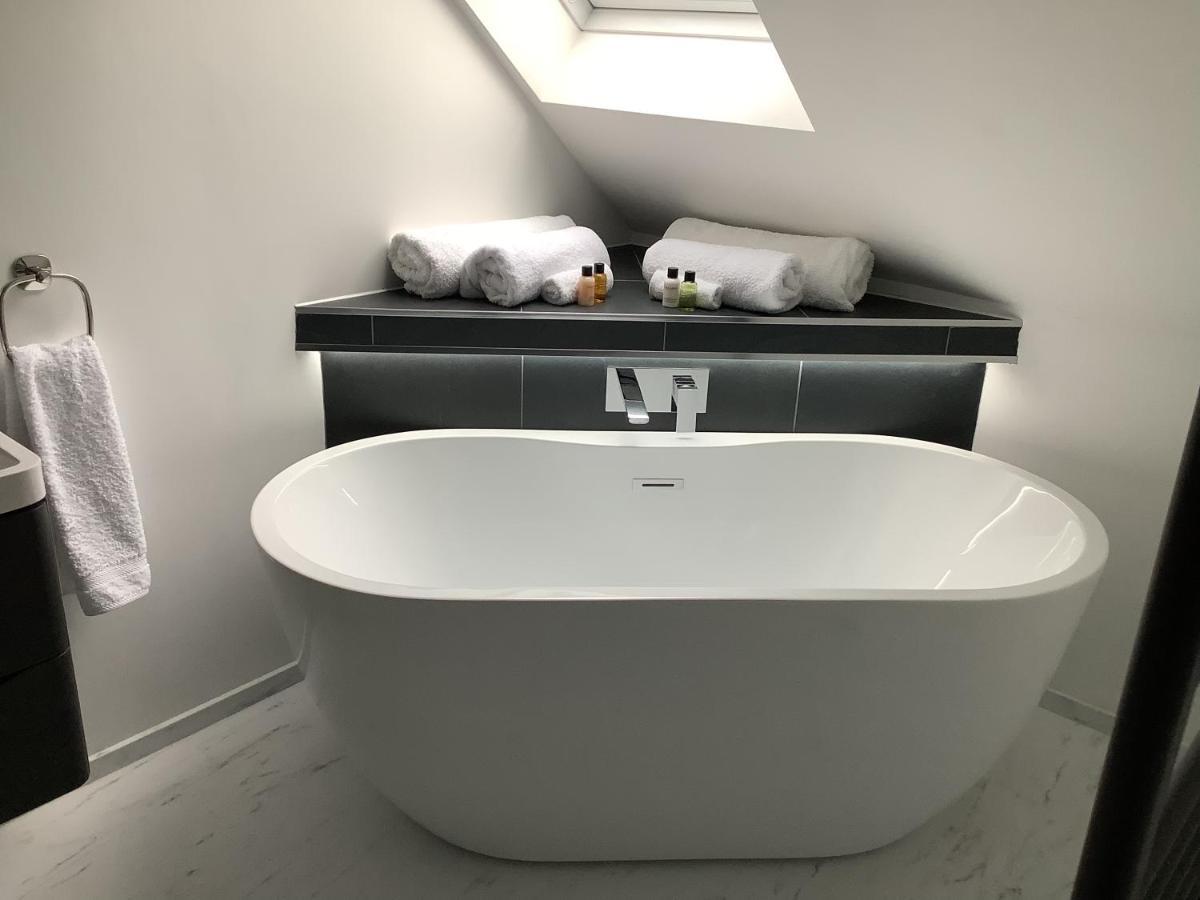 Gasthof Little London Bed & Breakfast And Glamping Pod