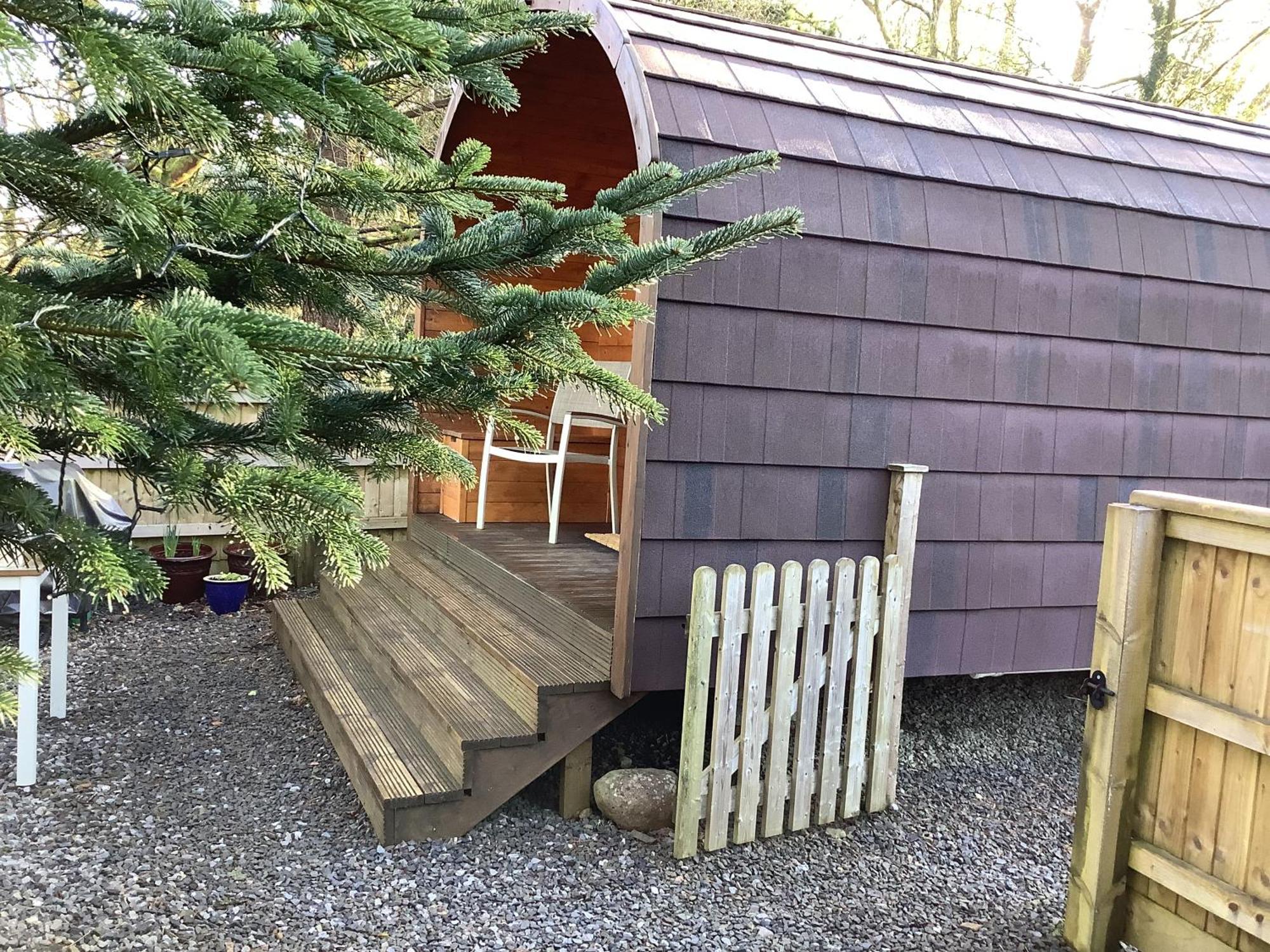 Little London Bed & Breakfast And Glamping Pod Gasthof *